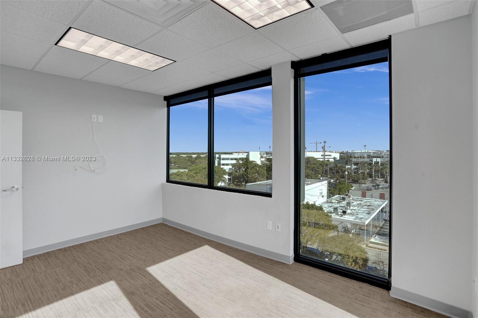 5915 Ponce De Leon Blvd Unit: 64