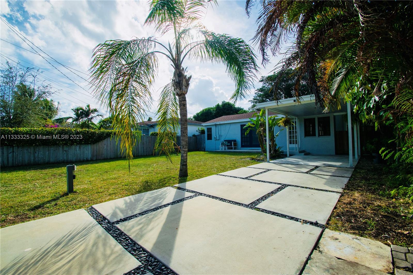 2720 SW 62nd Ave Unit: 0