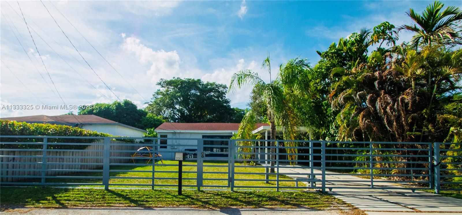 2720 SW 62nd Ave Unit: 0