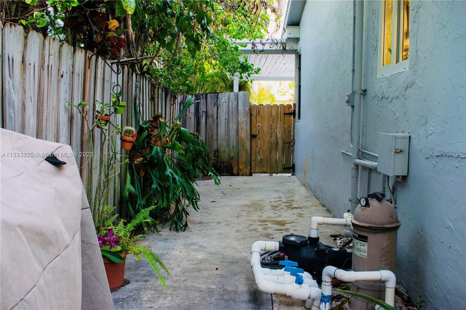 2720 SW 62nd Ave Unit: 0