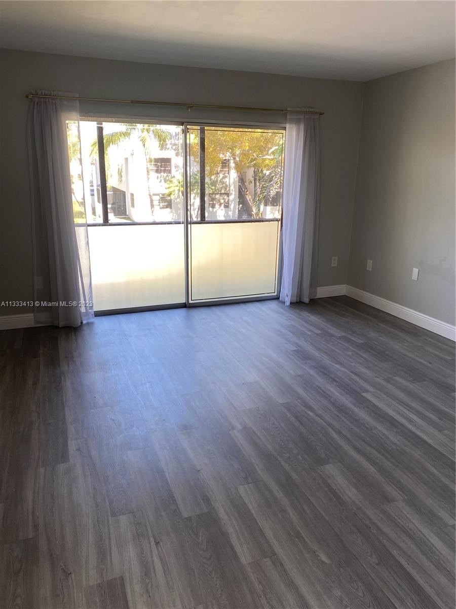 7961 SW 104th St Unit: B202