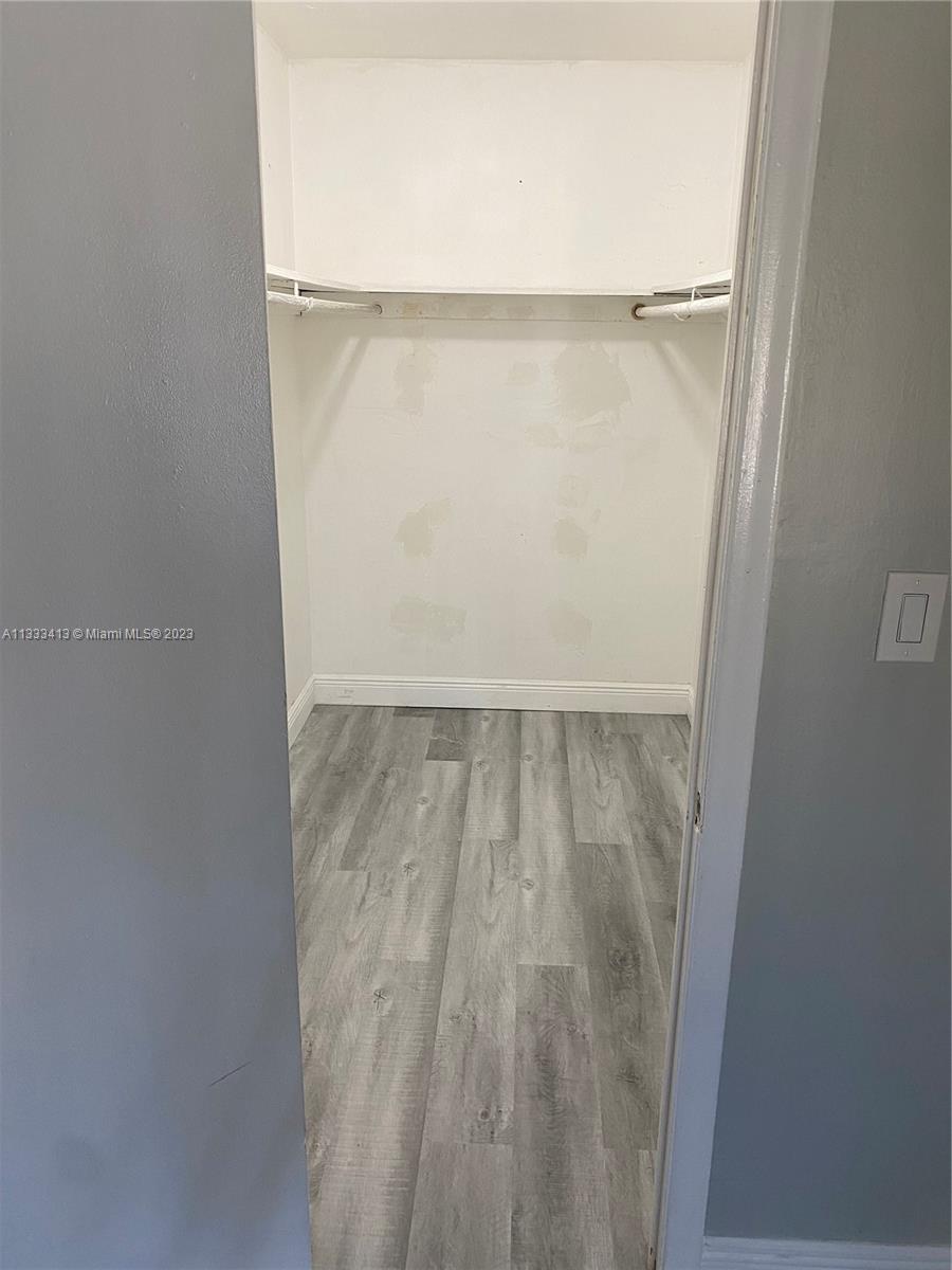 7961 SW 104th St Unit: B202