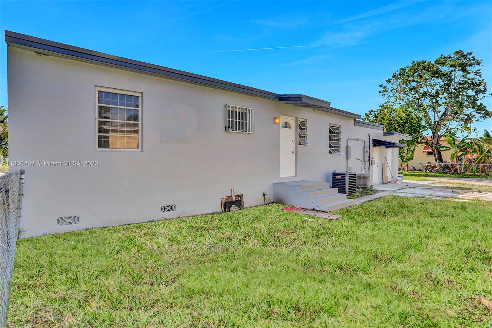 1101 NW 147th St