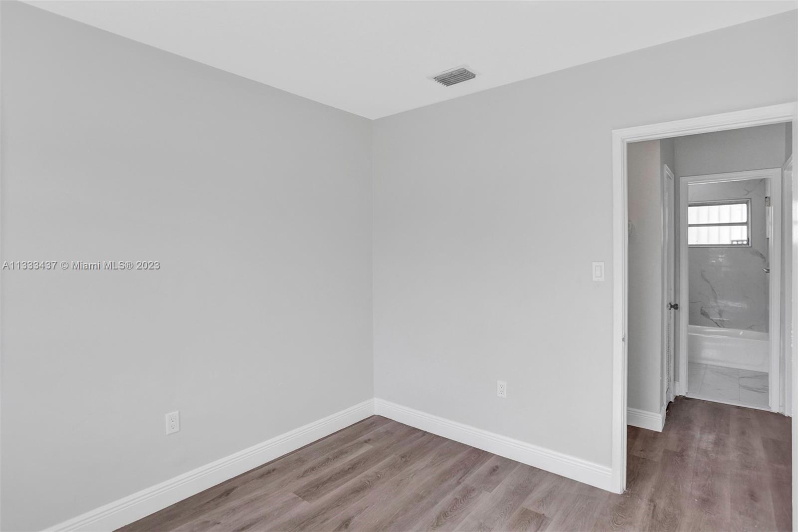 1101 NW 147th St