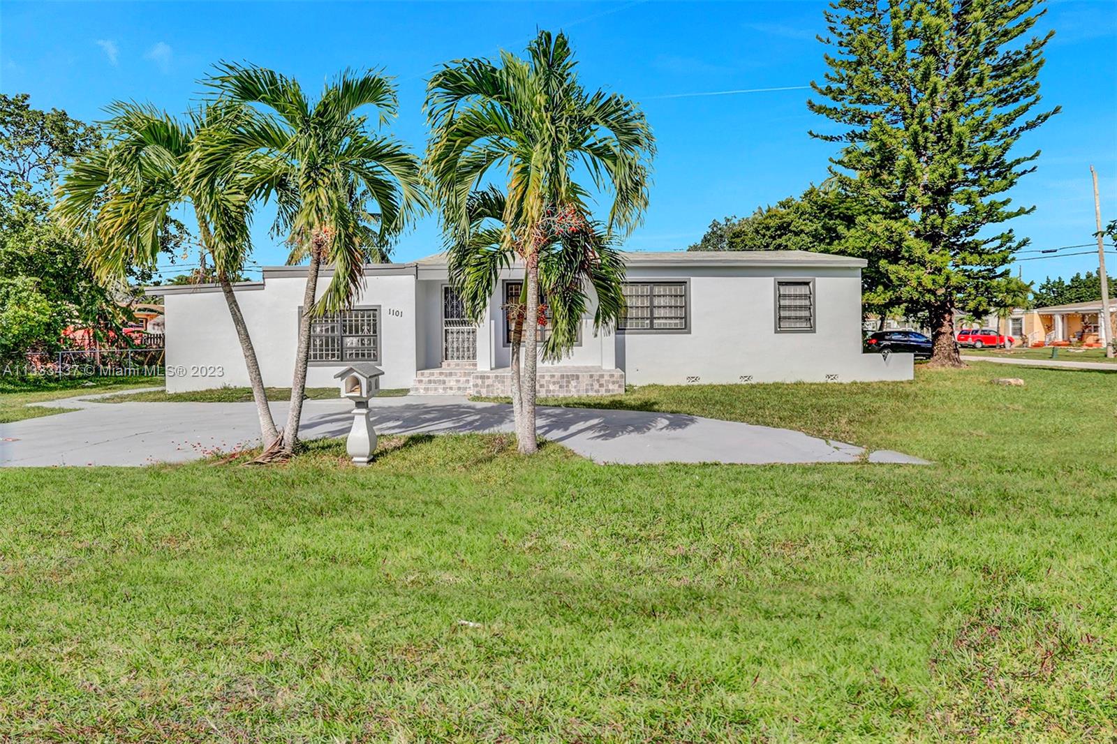 1101 NW 147th St