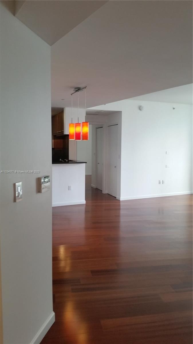 901 Brickell Key Blvd Unit: 1401