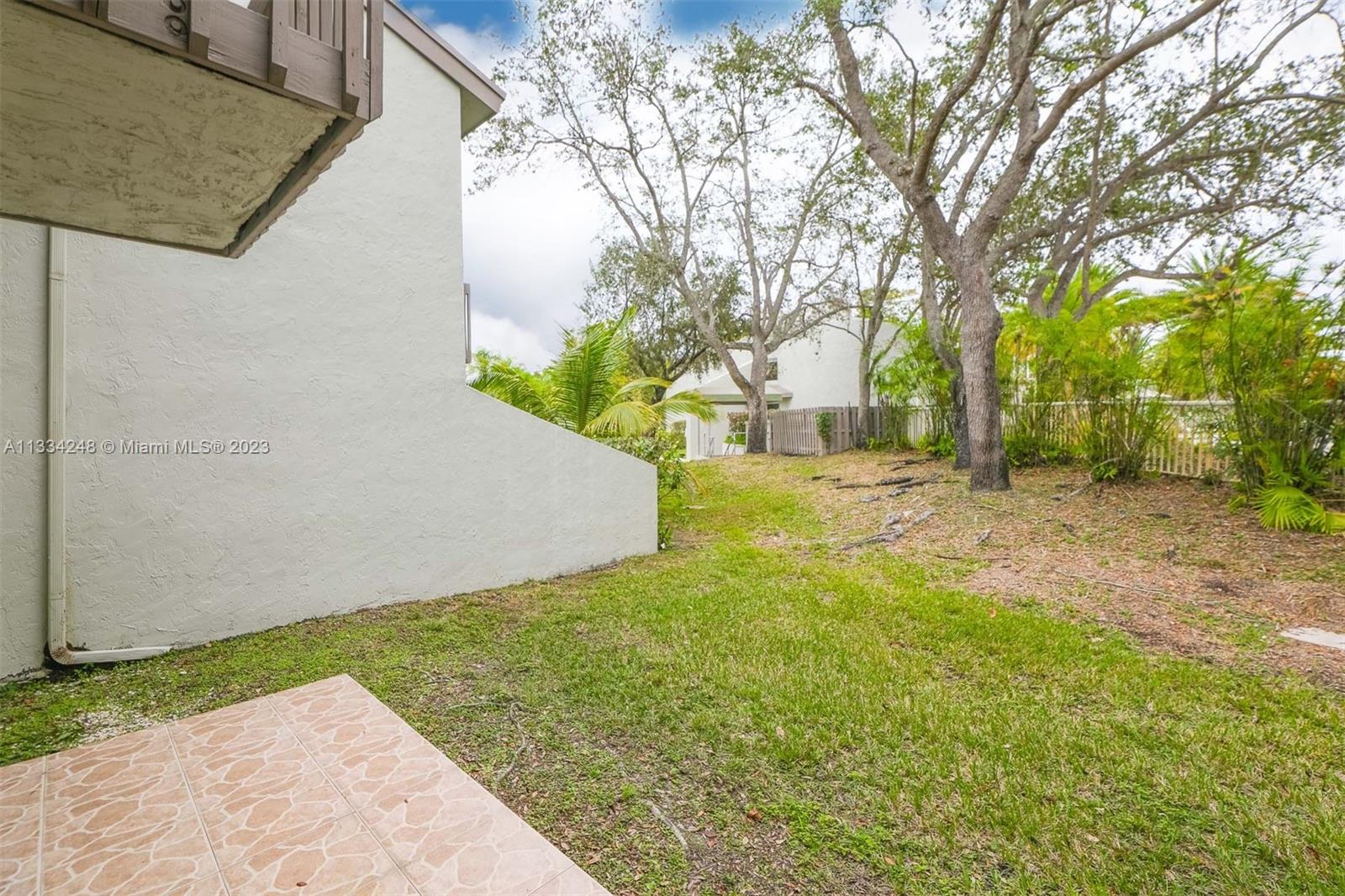 11017 SW 113th Pl Unit: 11017