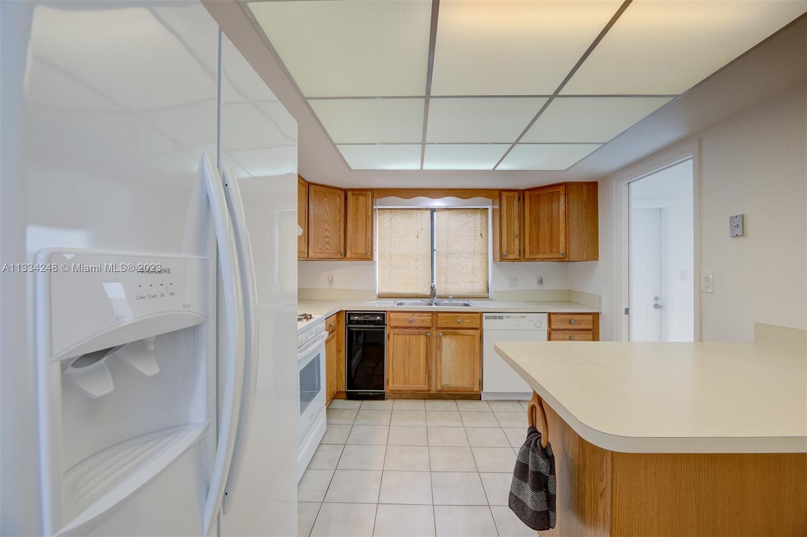 11017 SW 113th Pl Unit: 11017