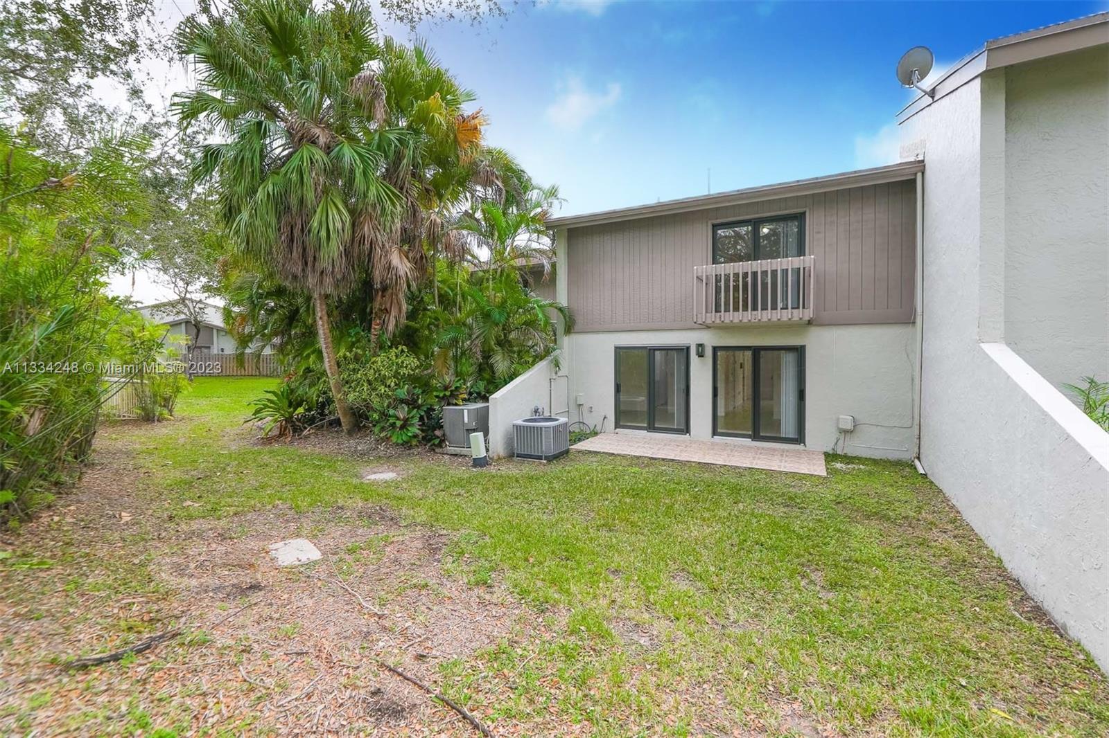 11017 SW 113th Pl Unit: 11017