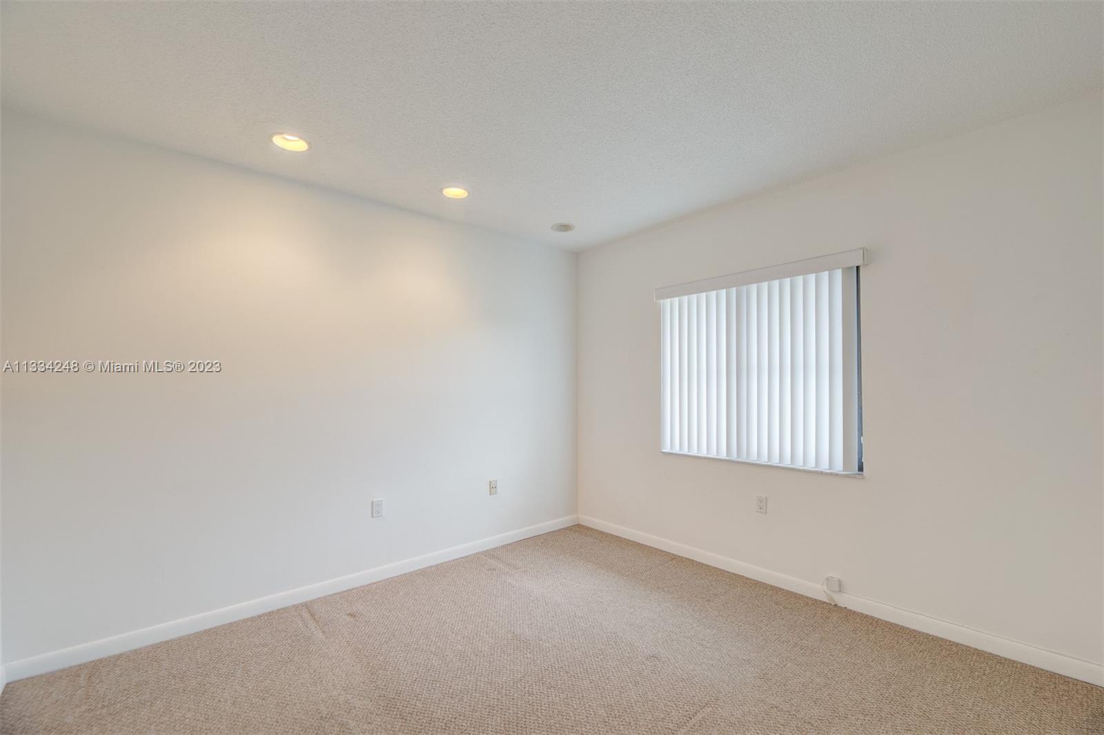 11017 SW 113th Pl Unit: 11017