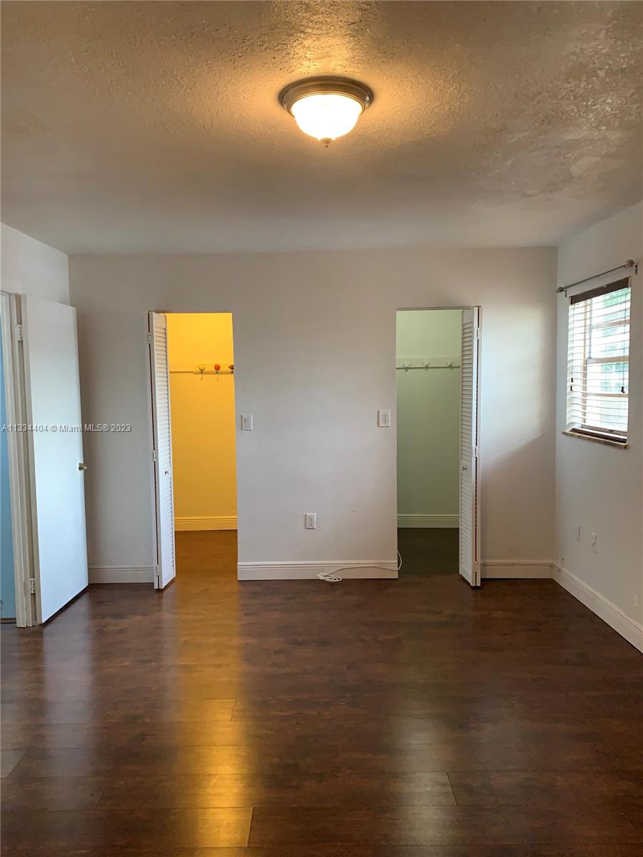 8150 W 8th Ct