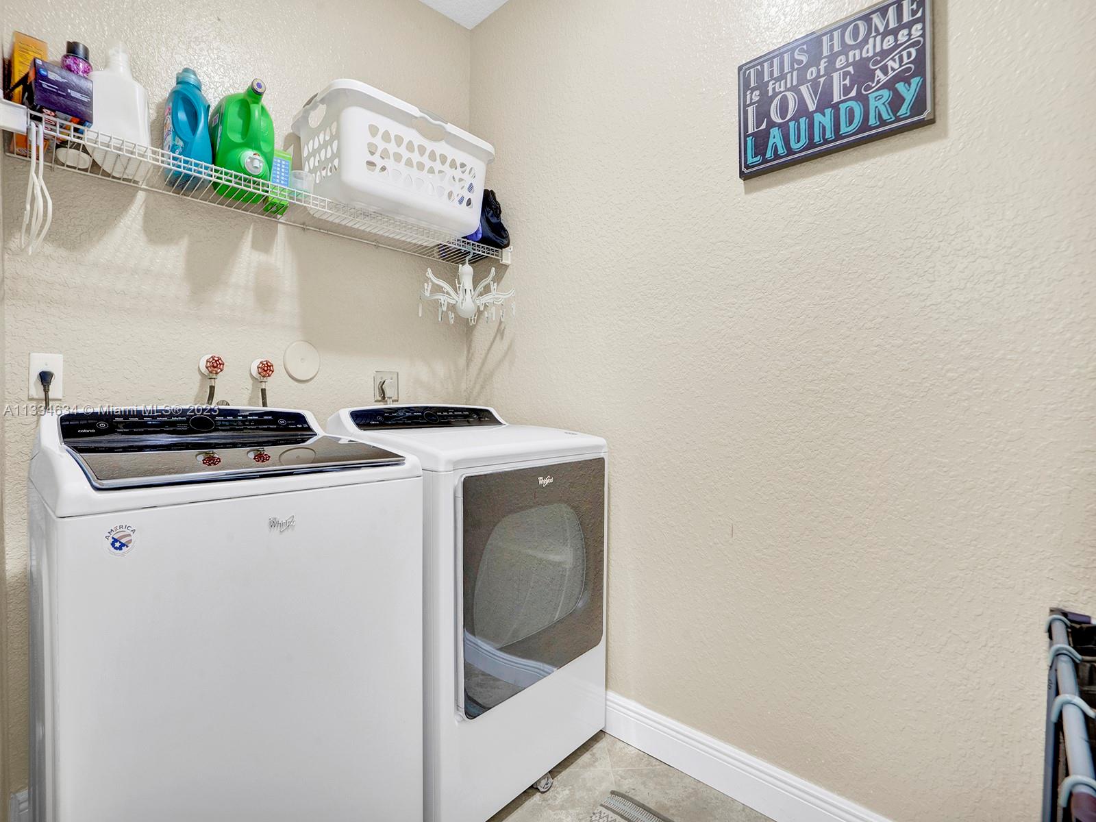 2214 SE 23rd Ave Unit: 2214