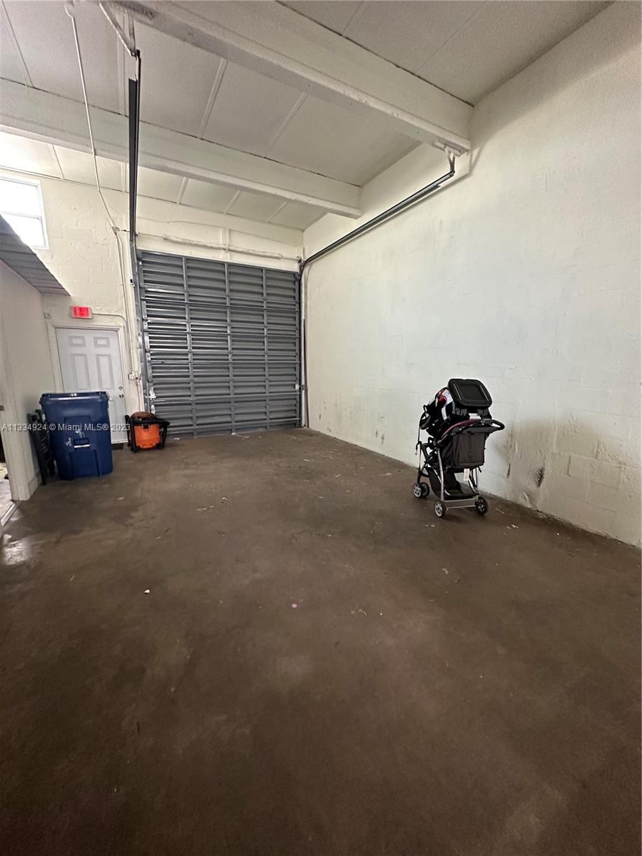 2320 NW 7th Ct