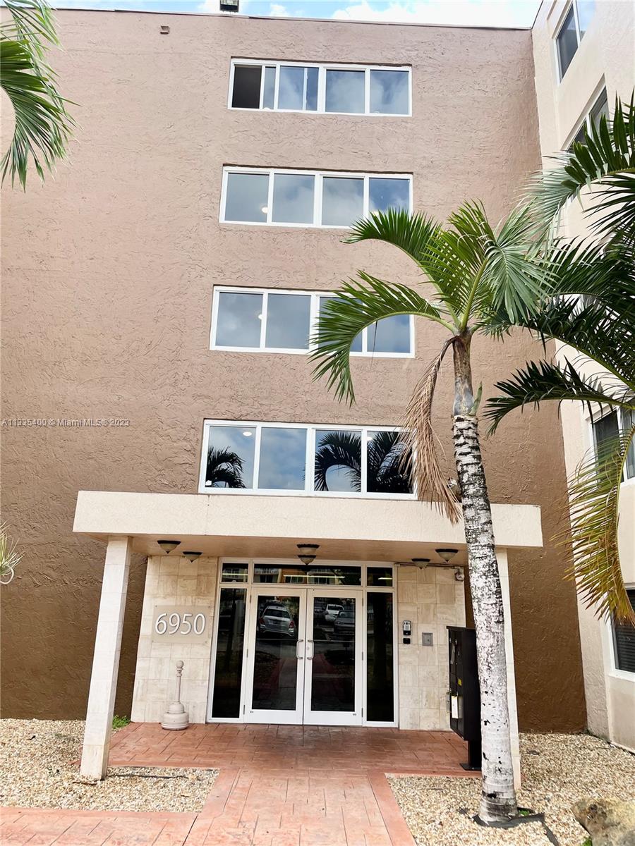 6950 Miami Gardens Dr Unit: 2-508