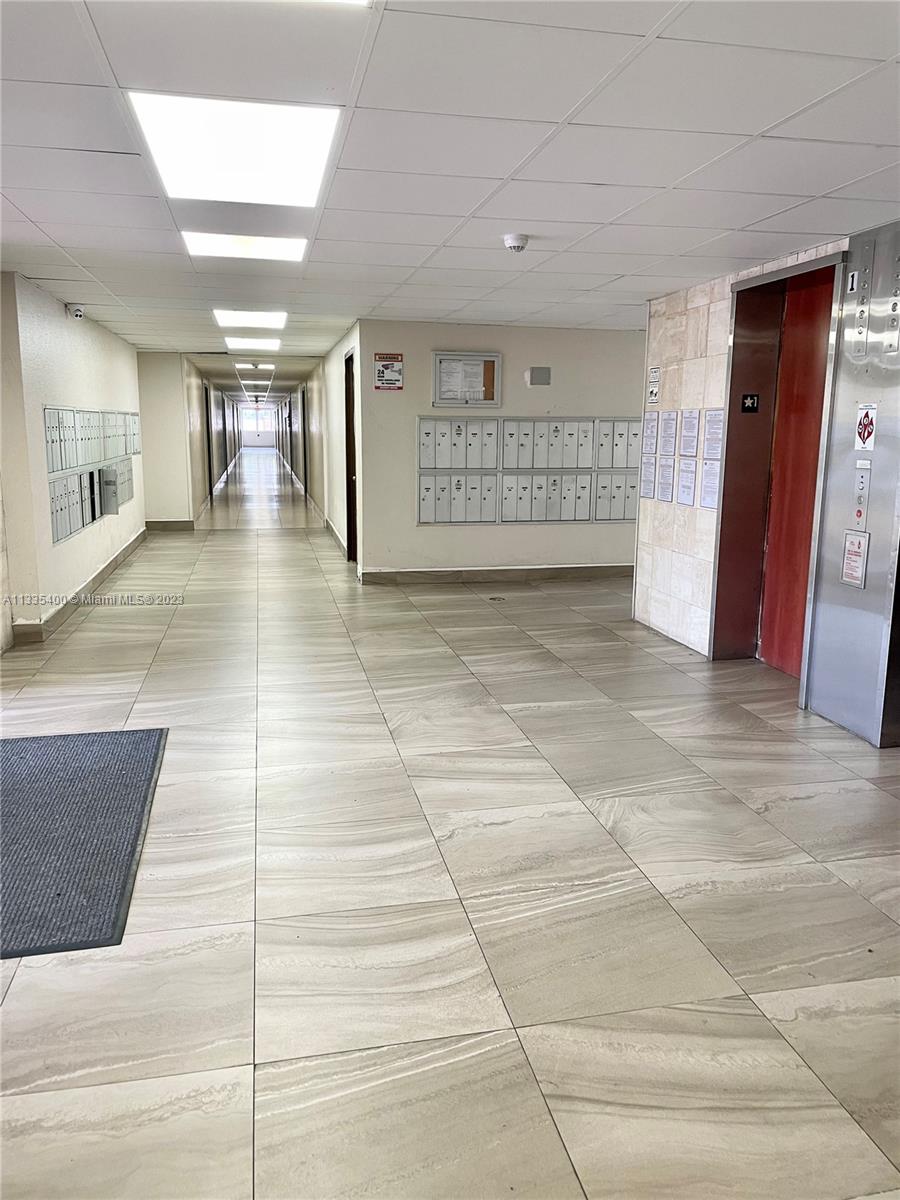 6950 Miami Gardens Dr Unit: 2-508