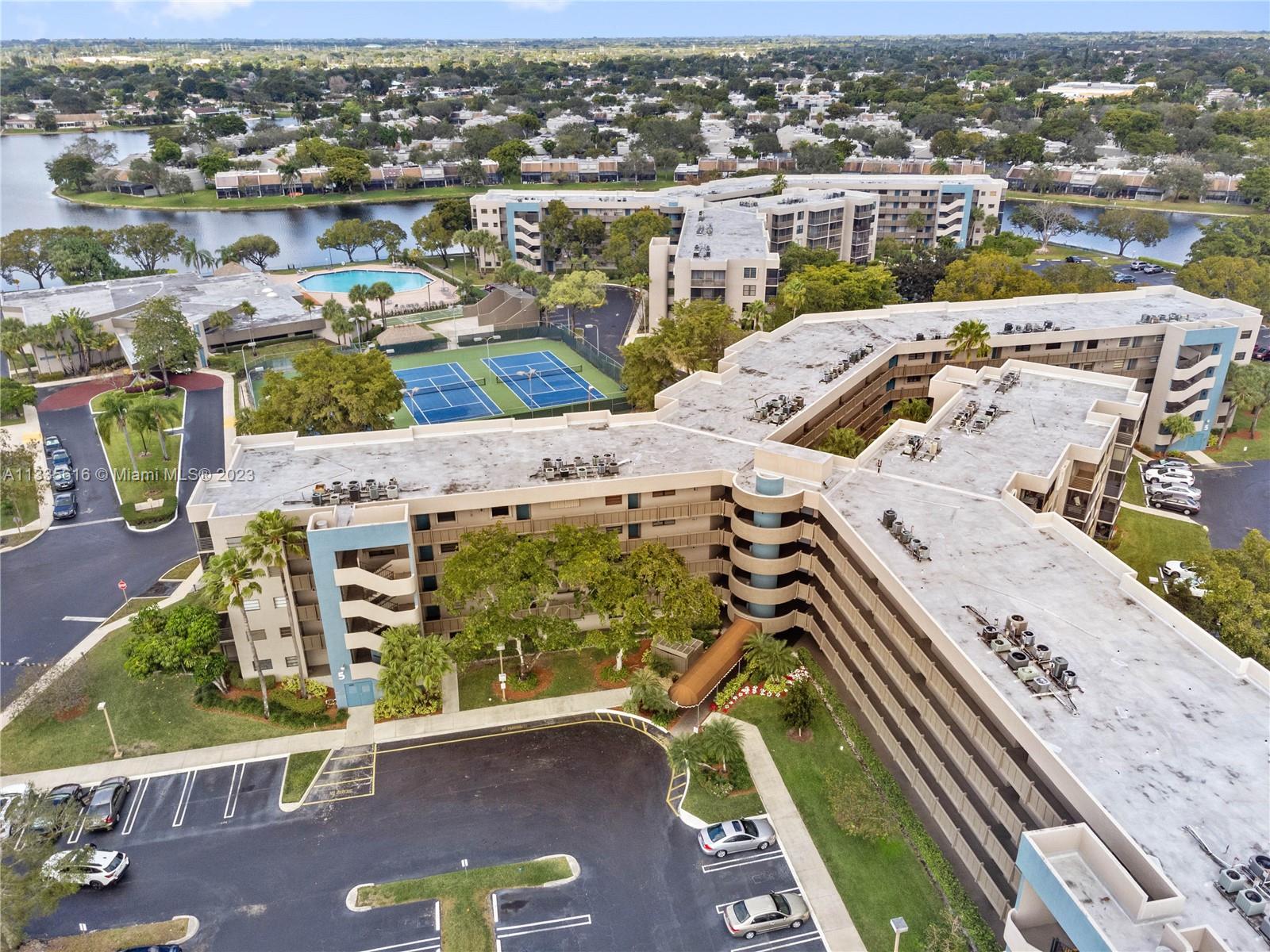 1001 Colony Point Cir Unit: 321
