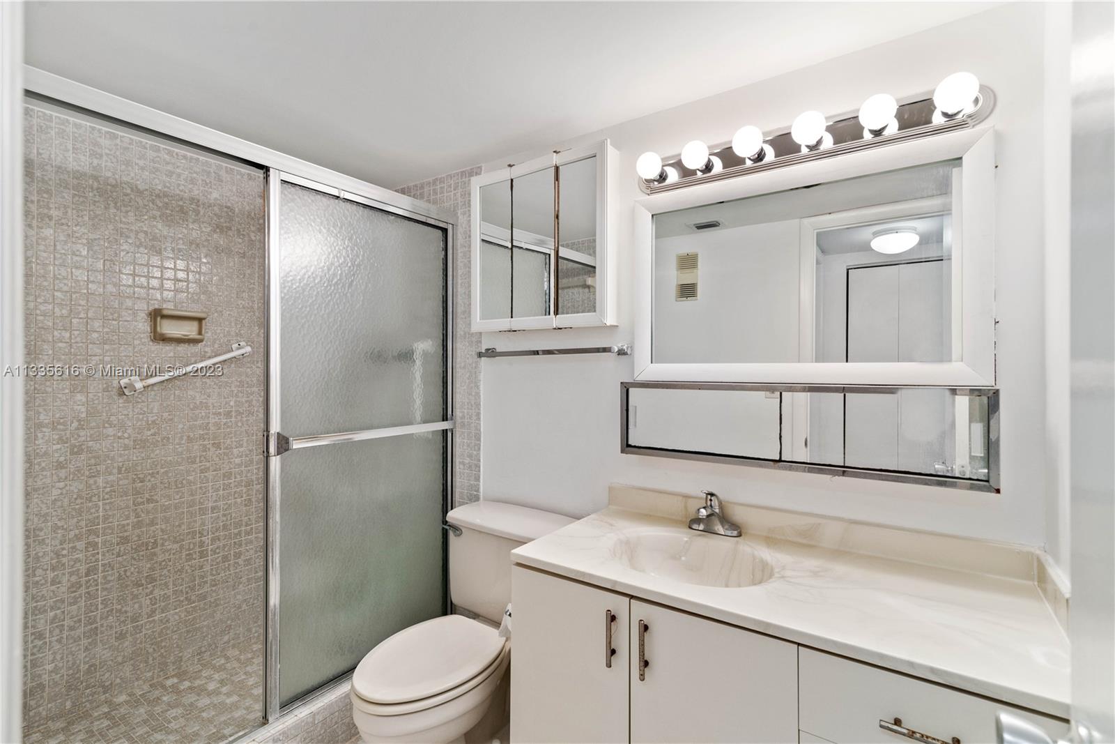 1001 Colony Point Cir Unit: 321