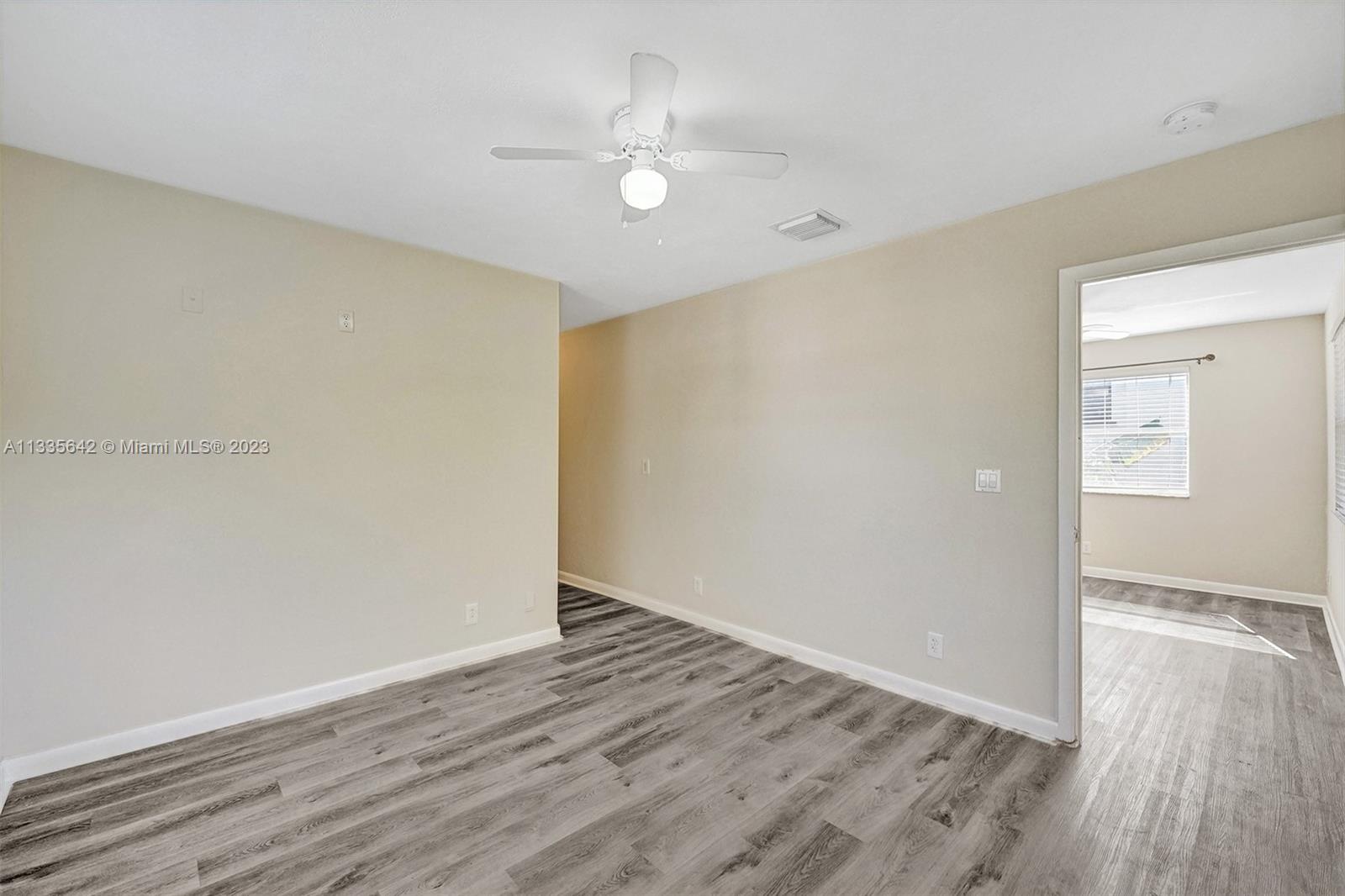 2725 SW 15th Ave Unit: 2