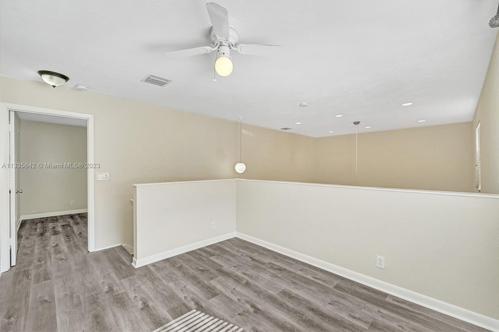 2725 SW 15th Ave Unit: 2