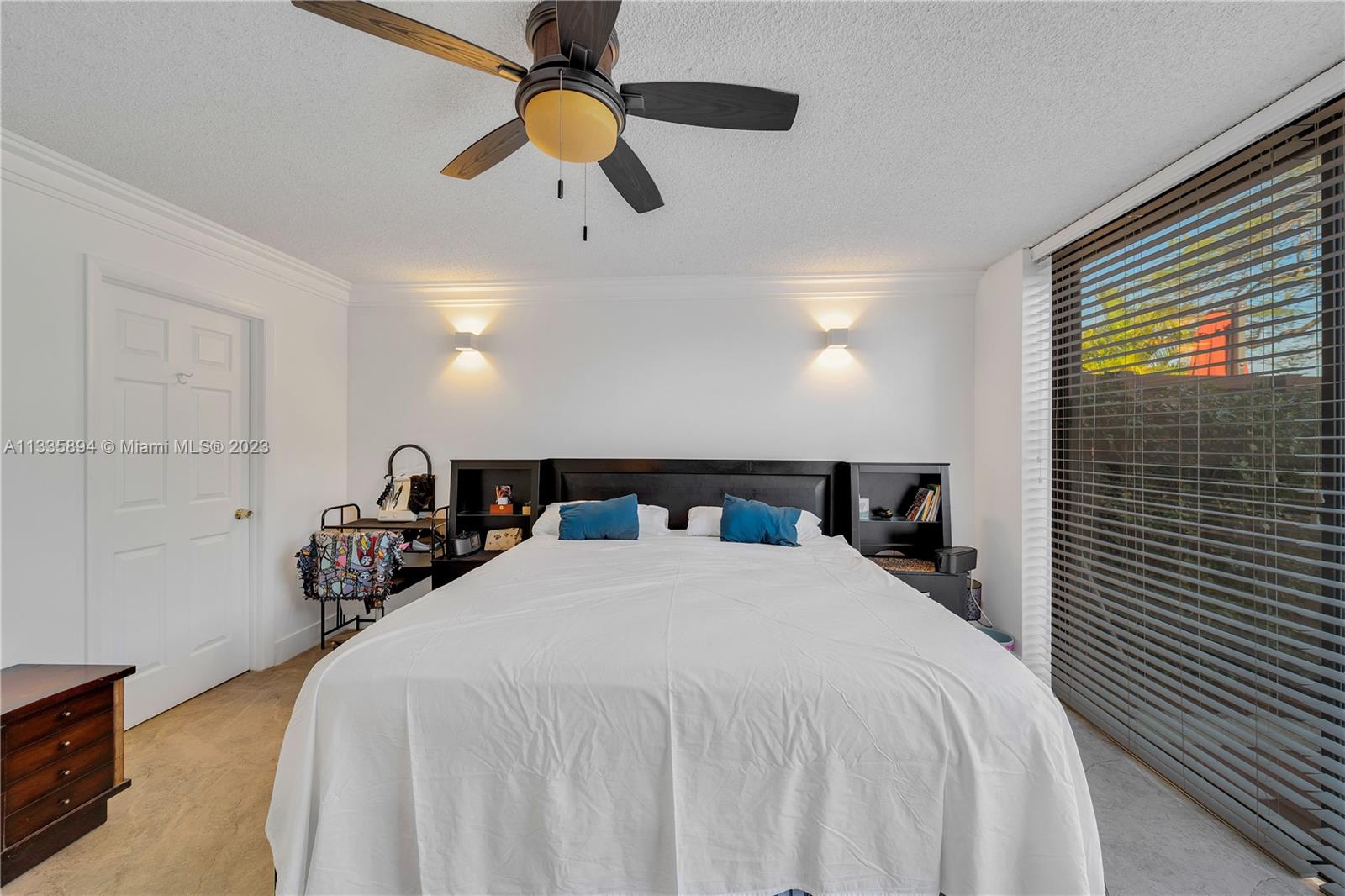 11527 SW 64th St Unit: E82