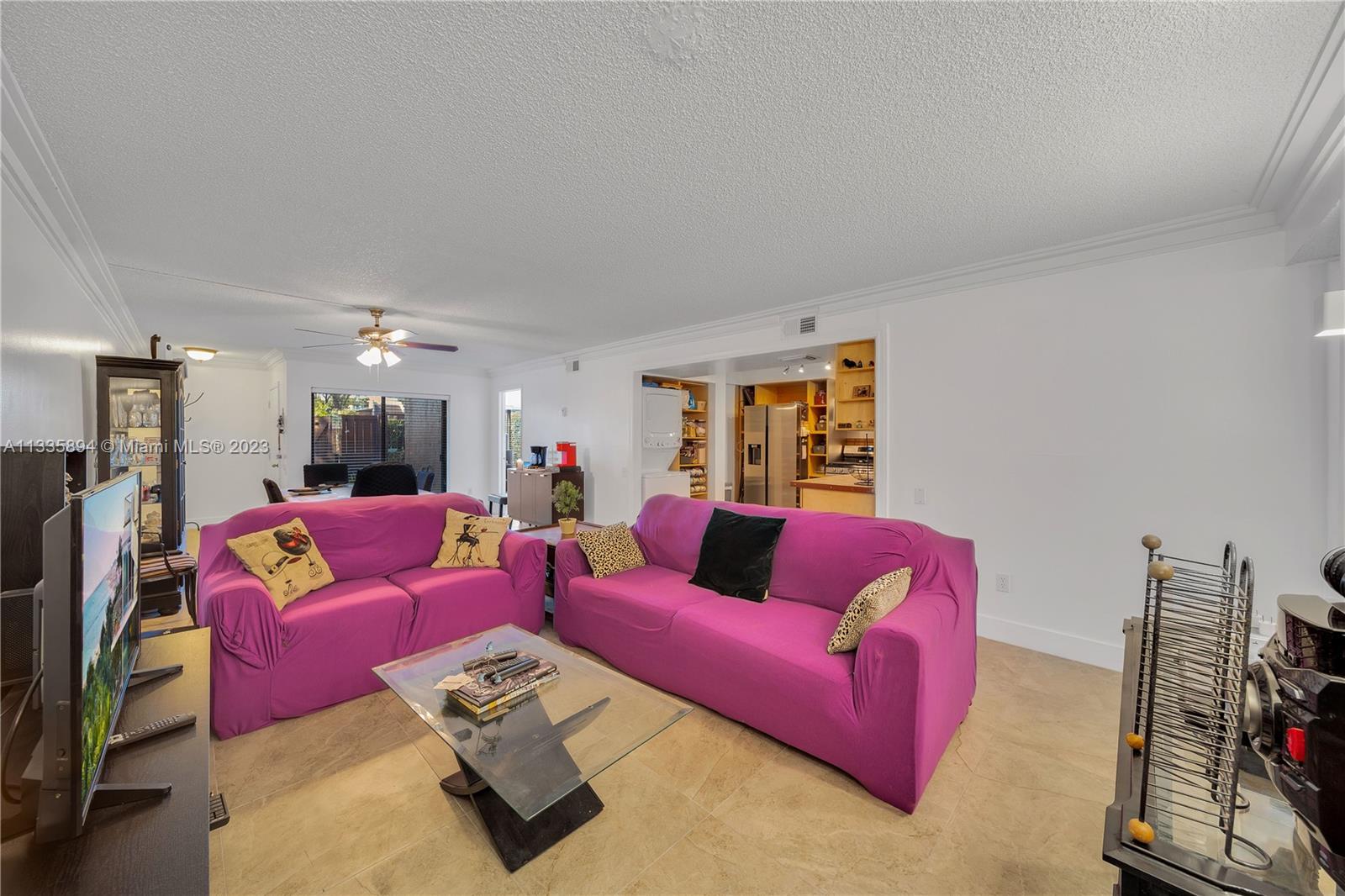 11527 SW 64th St Unit: E82