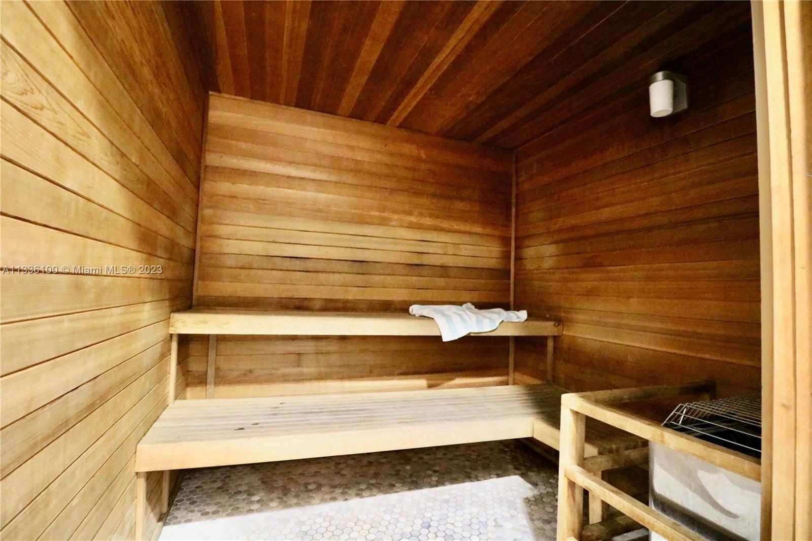 10 SW South River Dr Unit: 706