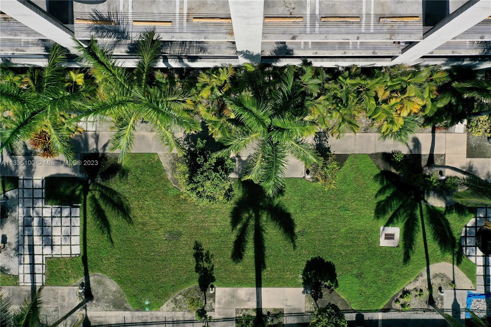 10 SW South River Dr Unit: 706