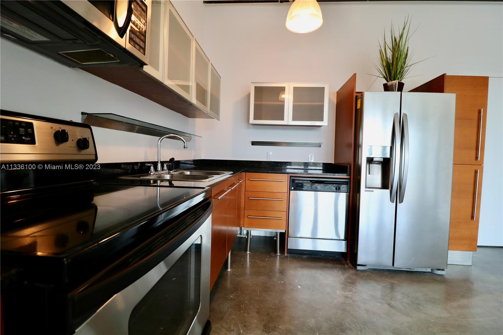 10 SW South River Dr Unit: 706