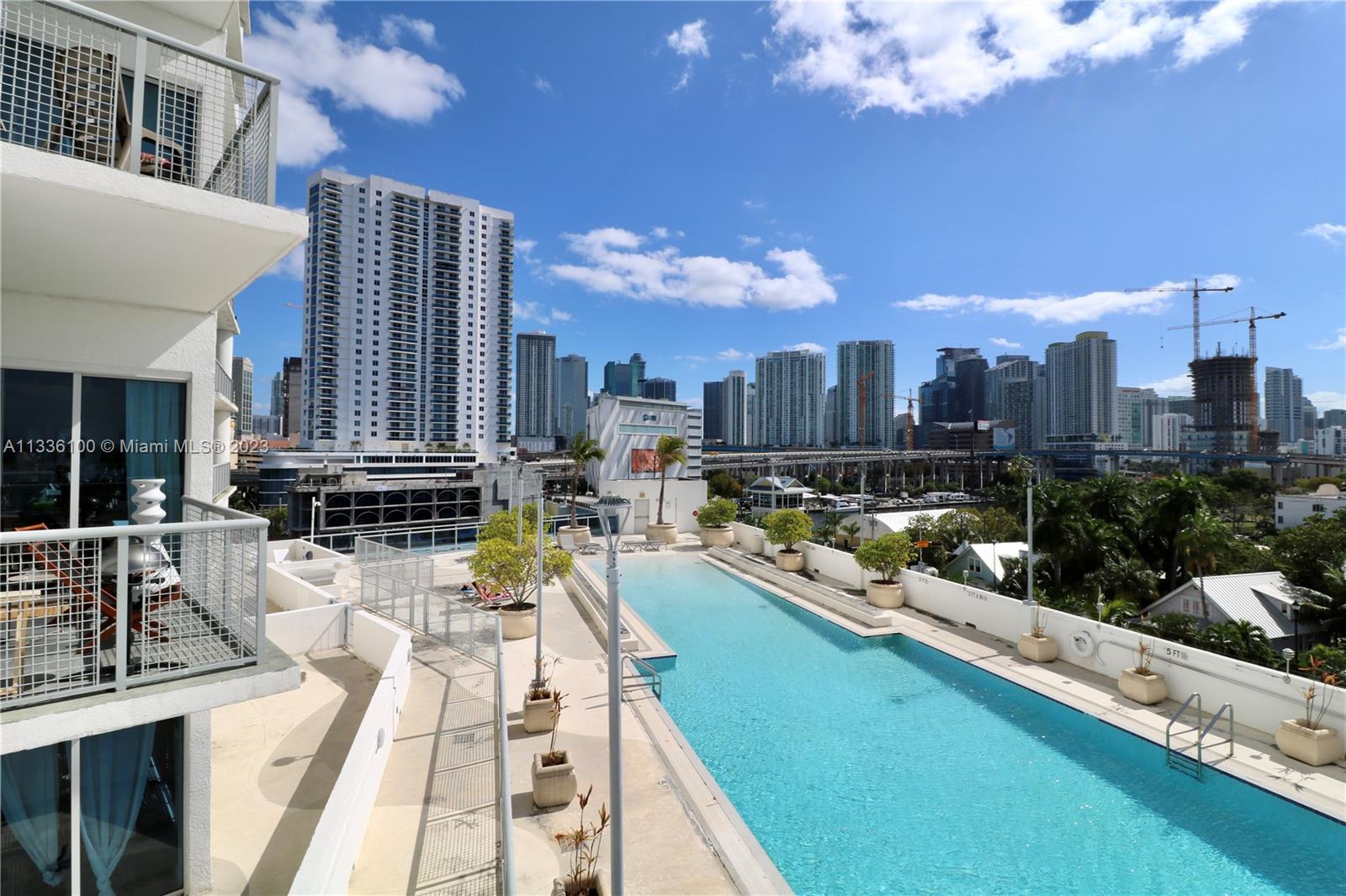 10 SW South River Dr Unit: 706