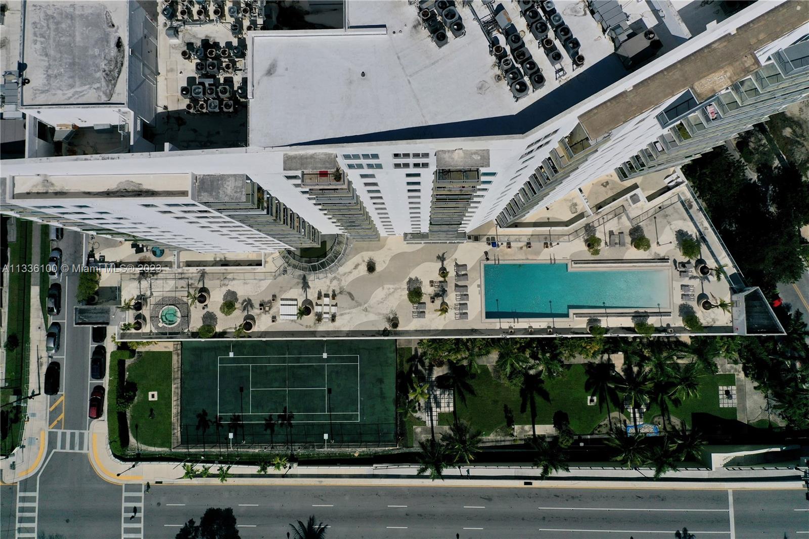 10 SW South River Dr Unit: 706