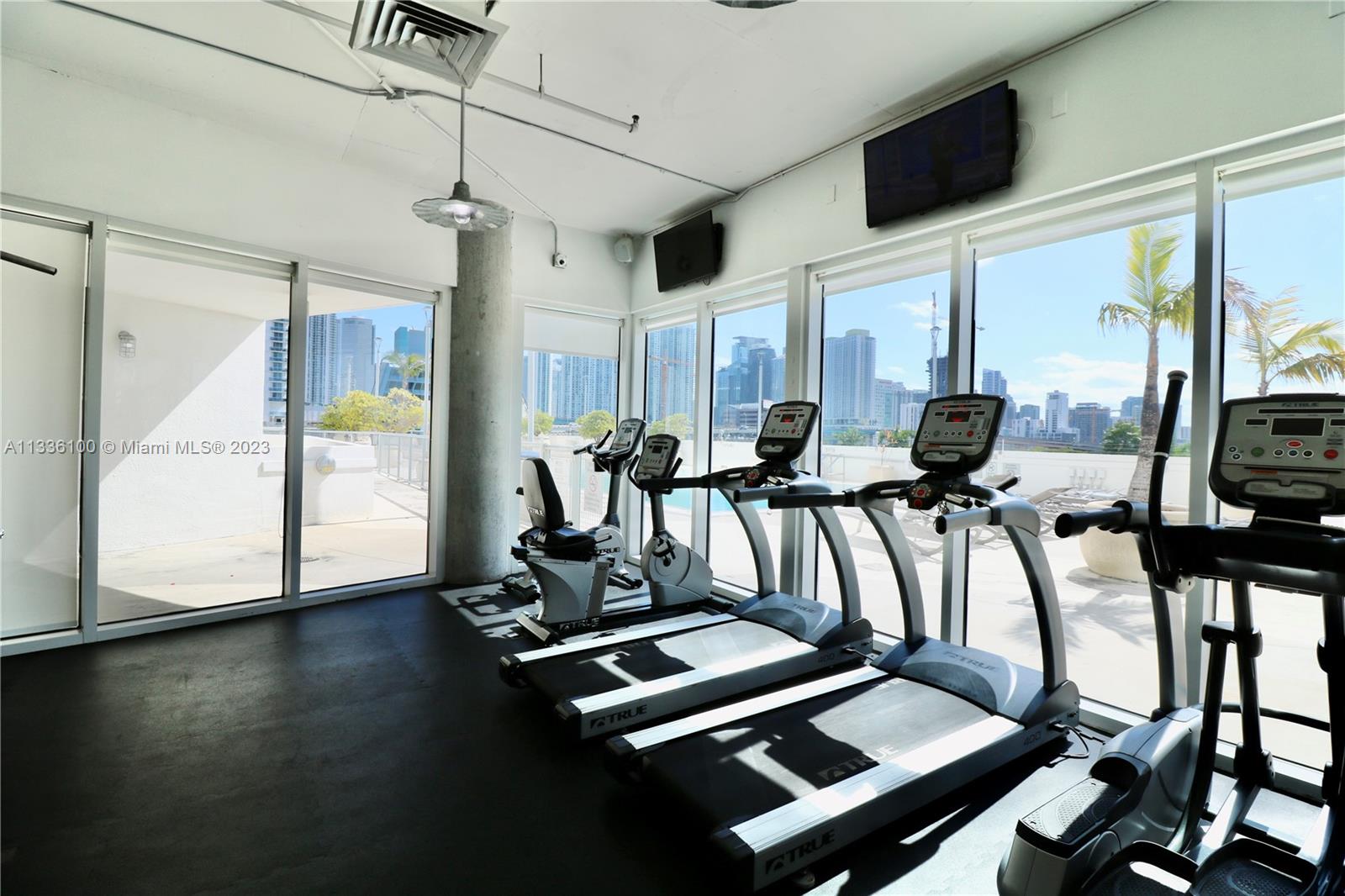 10 SW South River Dr Unit: 706