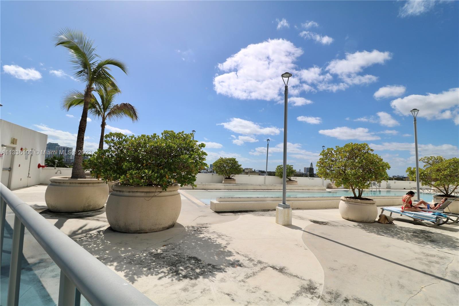 10 SW South River Dr Unit: 706