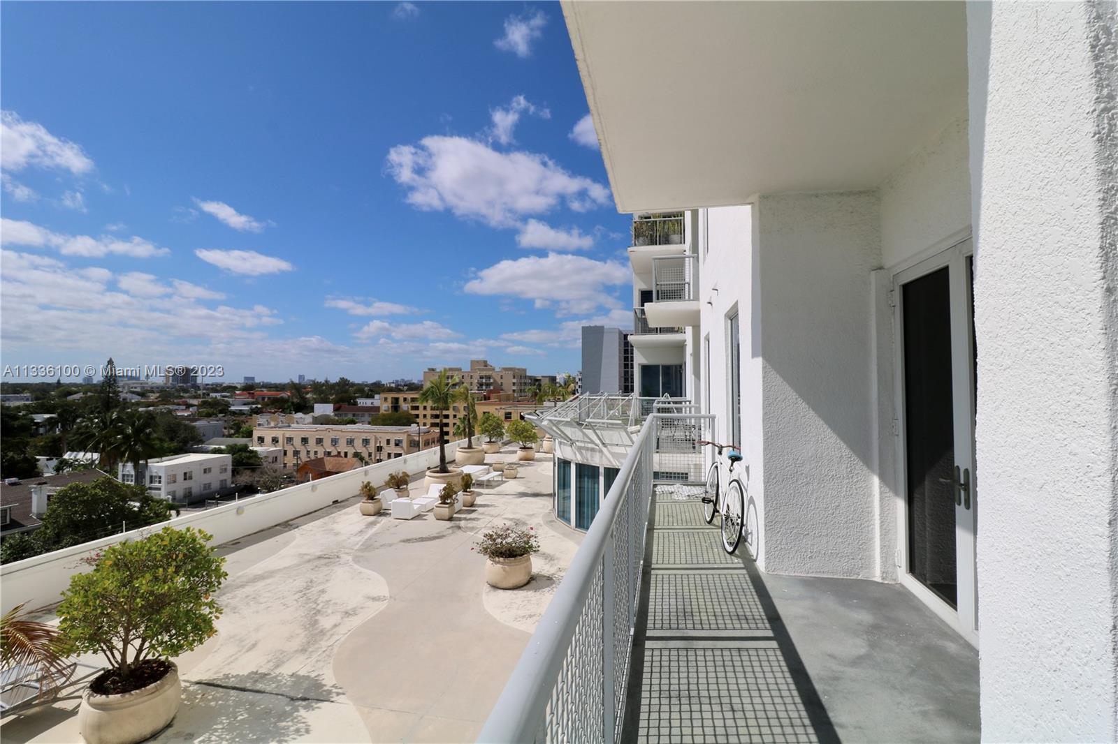 10 SW South River Dr Unit: 706