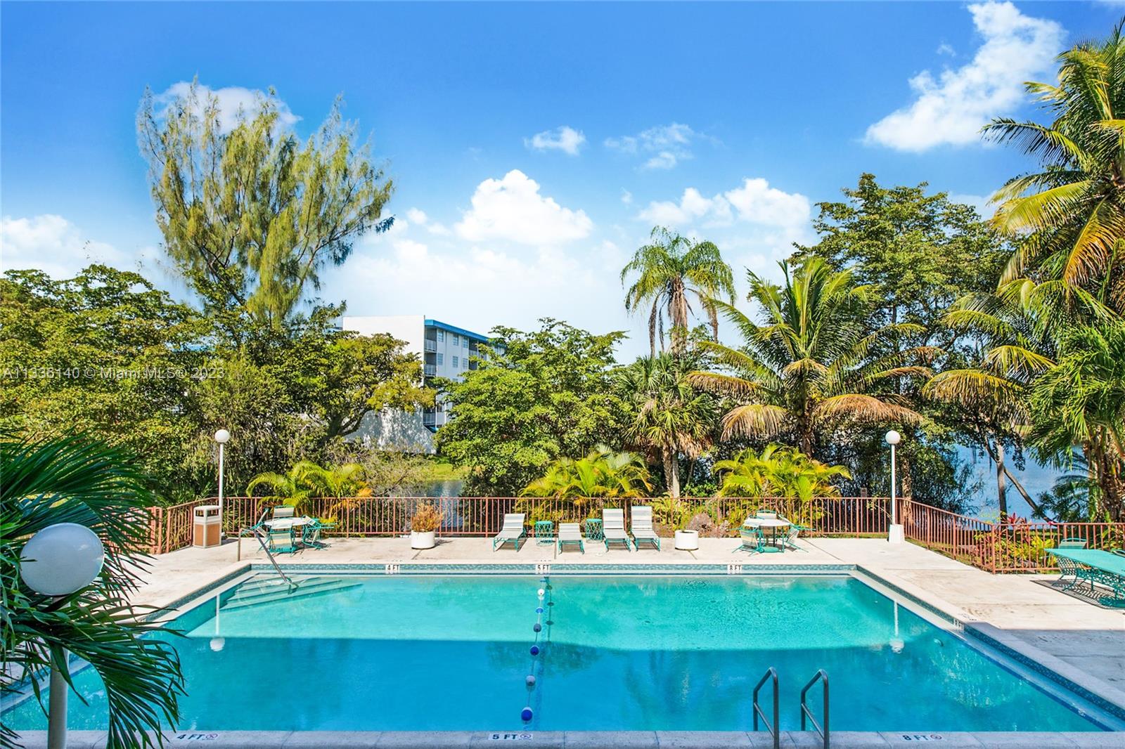 8775 Park Blvd Unit: 112