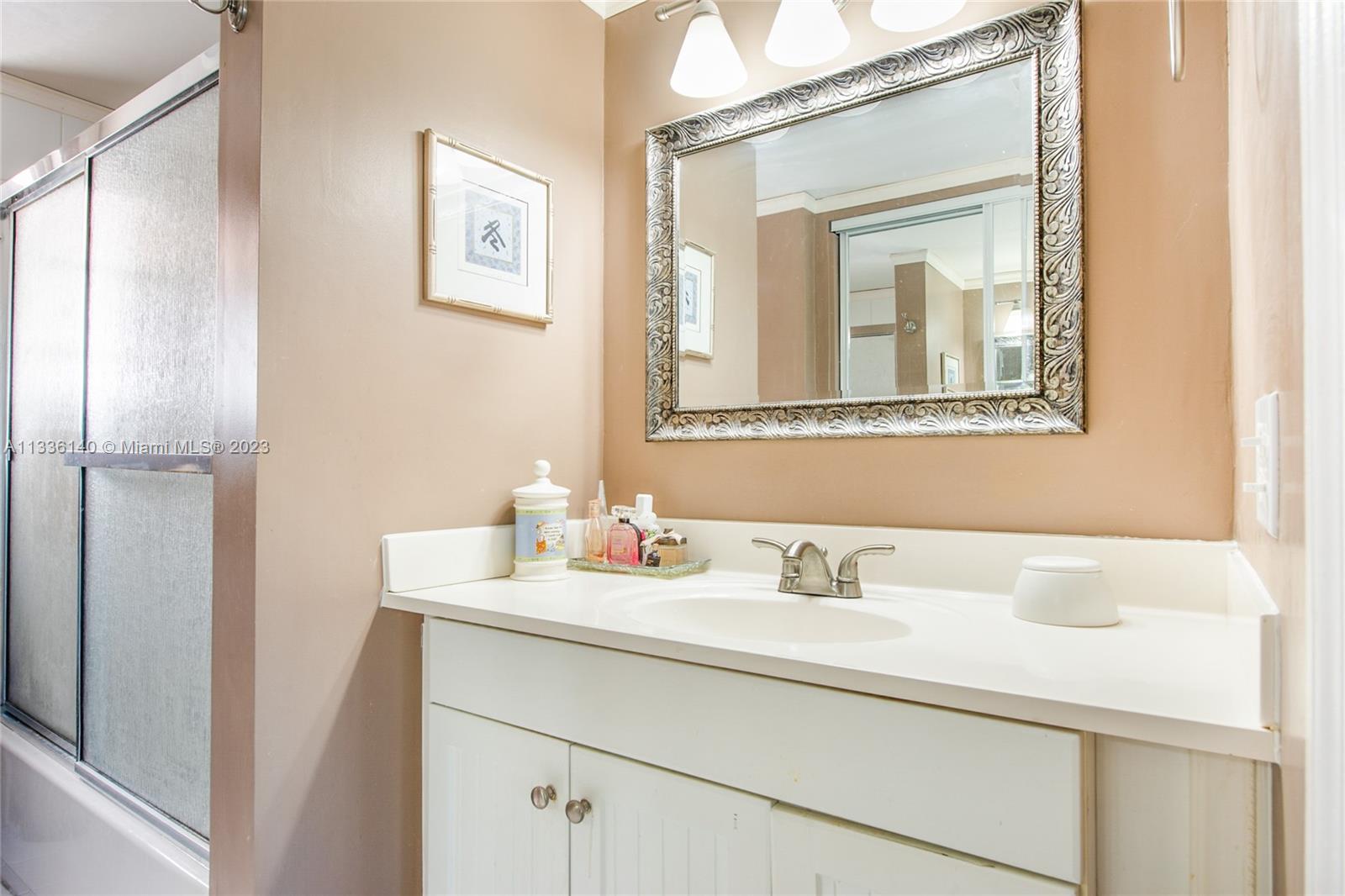 8775 Park Blvd Unit: 112