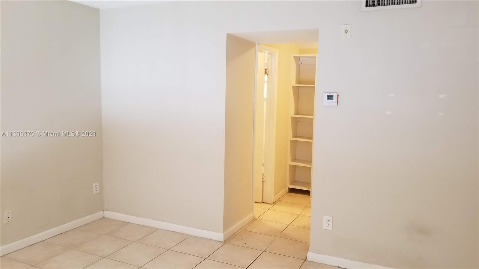 8650 SW 109 AV Unit: 3-210