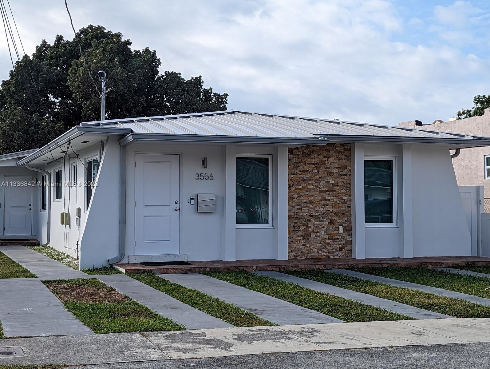 3556 SW 13th Ter Unit: 3556