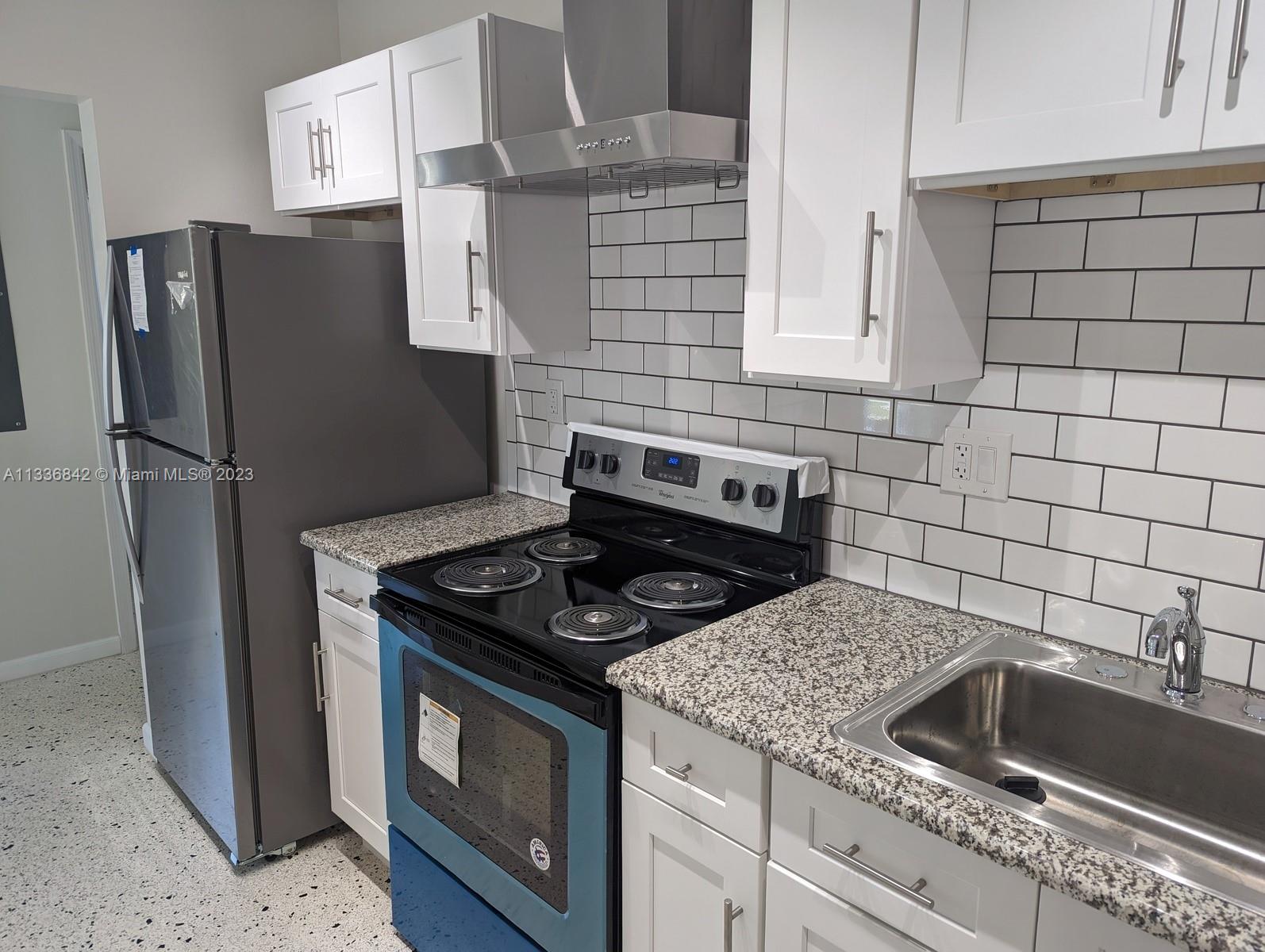 3556 SW 13th Ter Unit: 3556