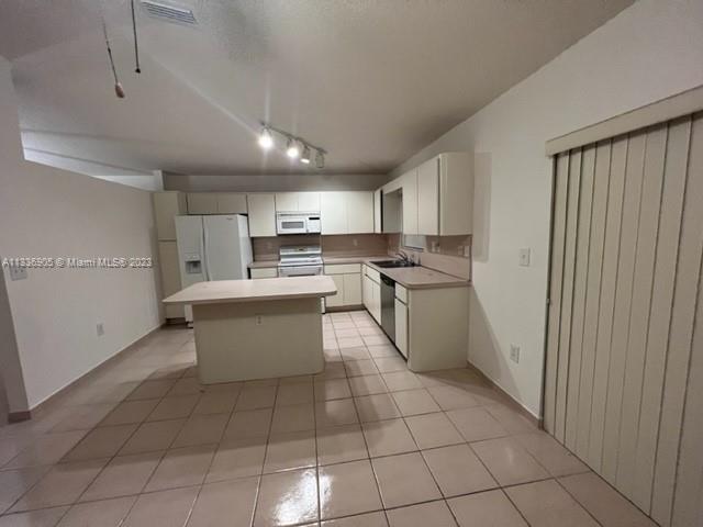 16288 SW 79th Ter