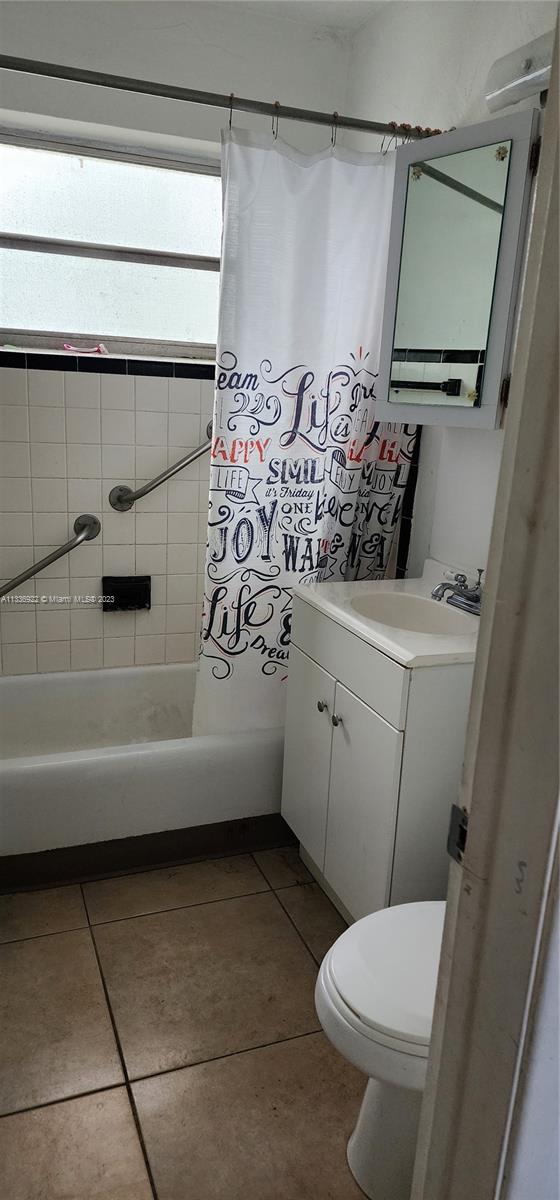 2640 Pierce St Unit: 8