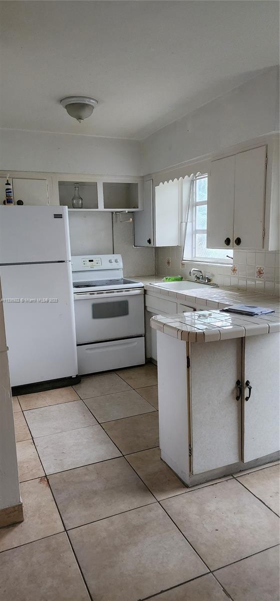 2640 Pierce St Unit: 8