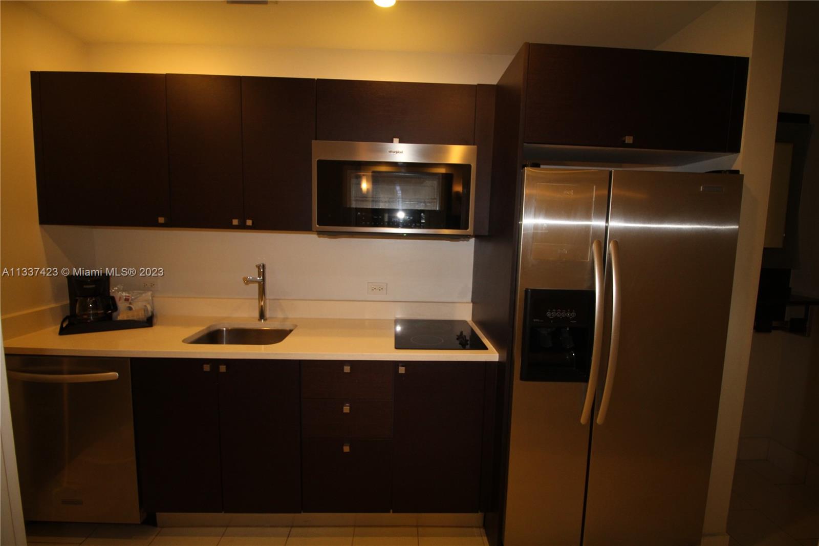 5300 NW 87th Ave Unit: 911