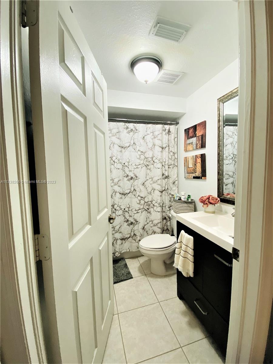 13835 SW 274th Ter Unit: .