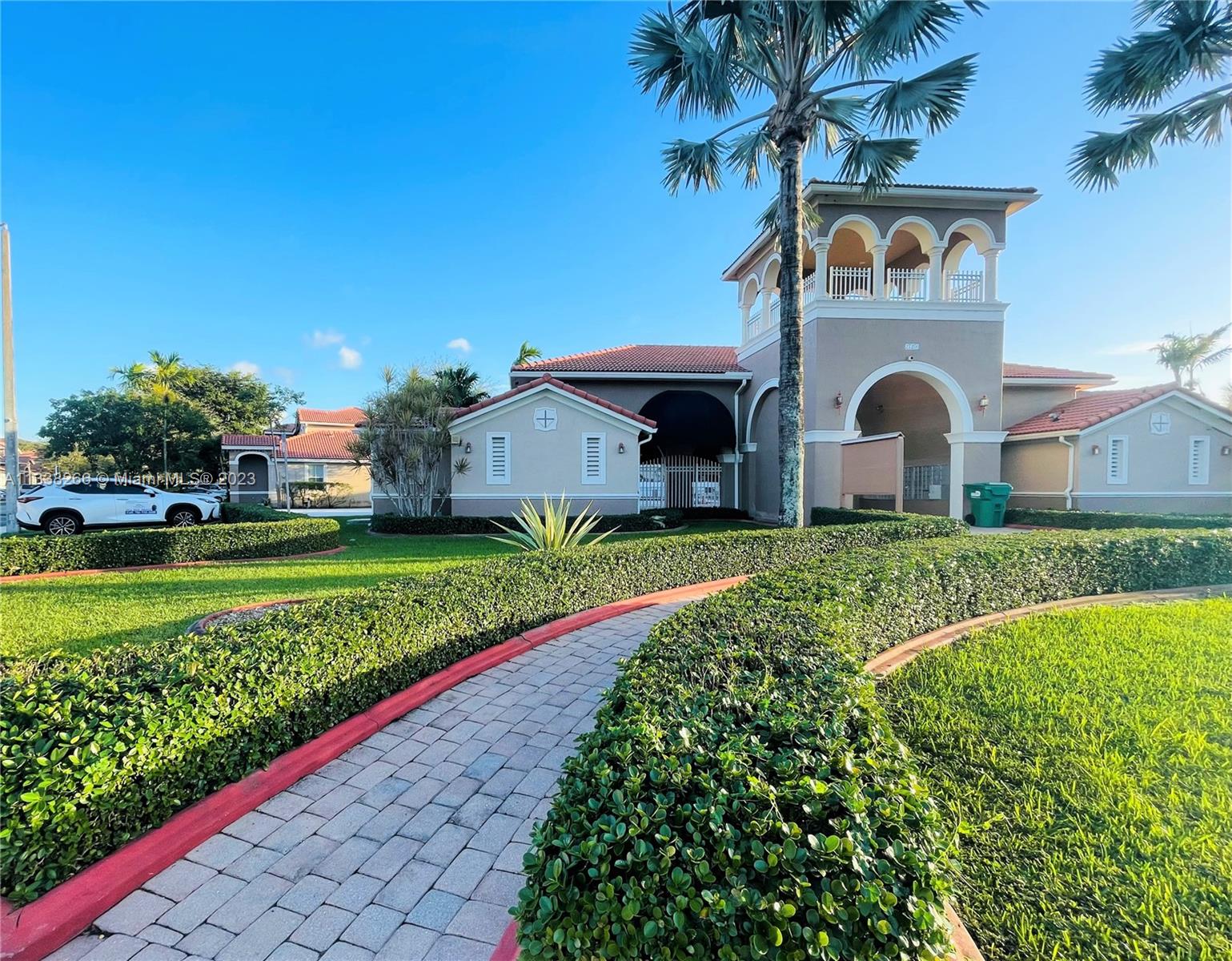 13835 SW 274th Ter Unit: .