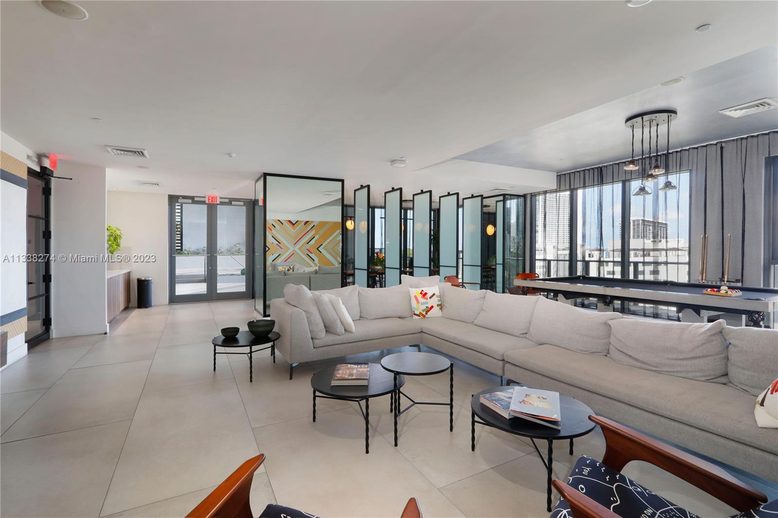 121 NE 34th St Unit: 3016