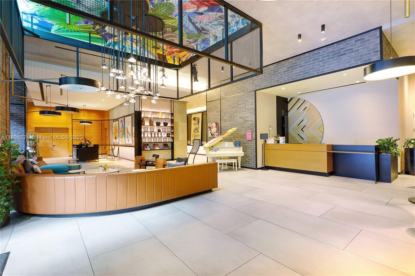 121 NE 34th St Unit: 3016