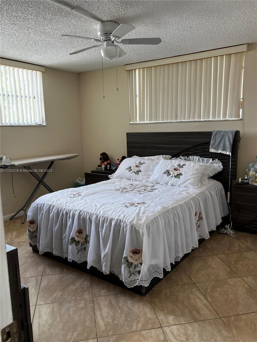 9720 S Hollybrook Lake Dr Unit: 210