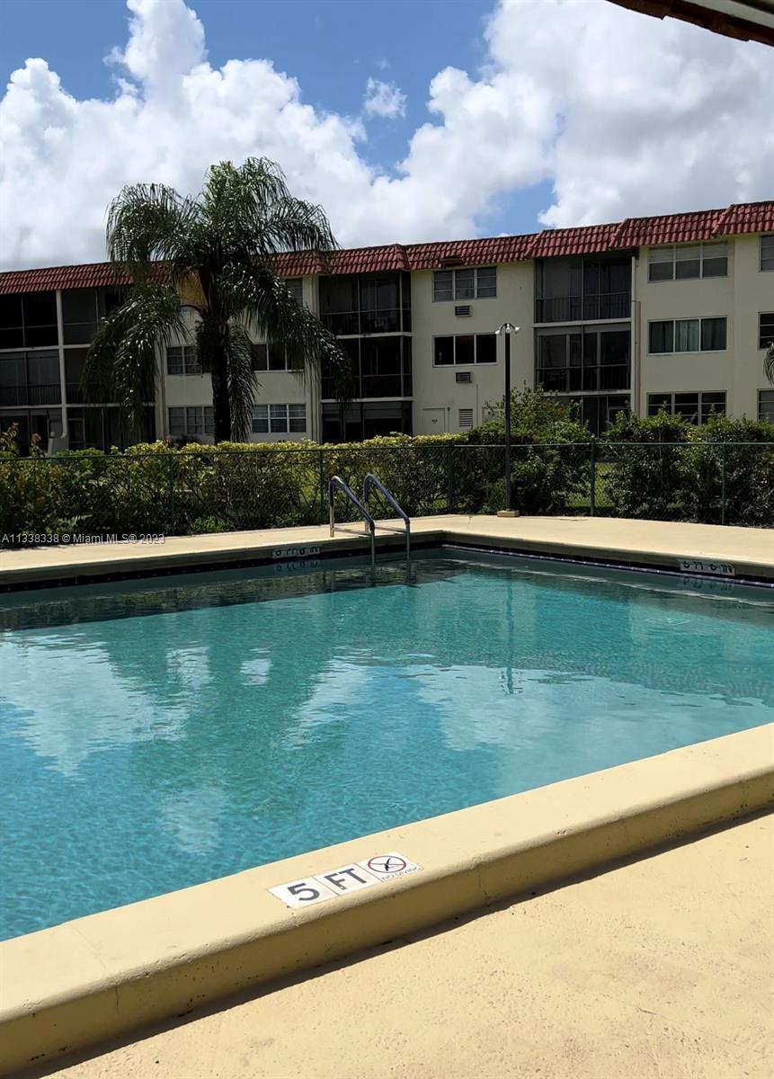 9720 S Hollybrook Lake Dr Unit: 210
