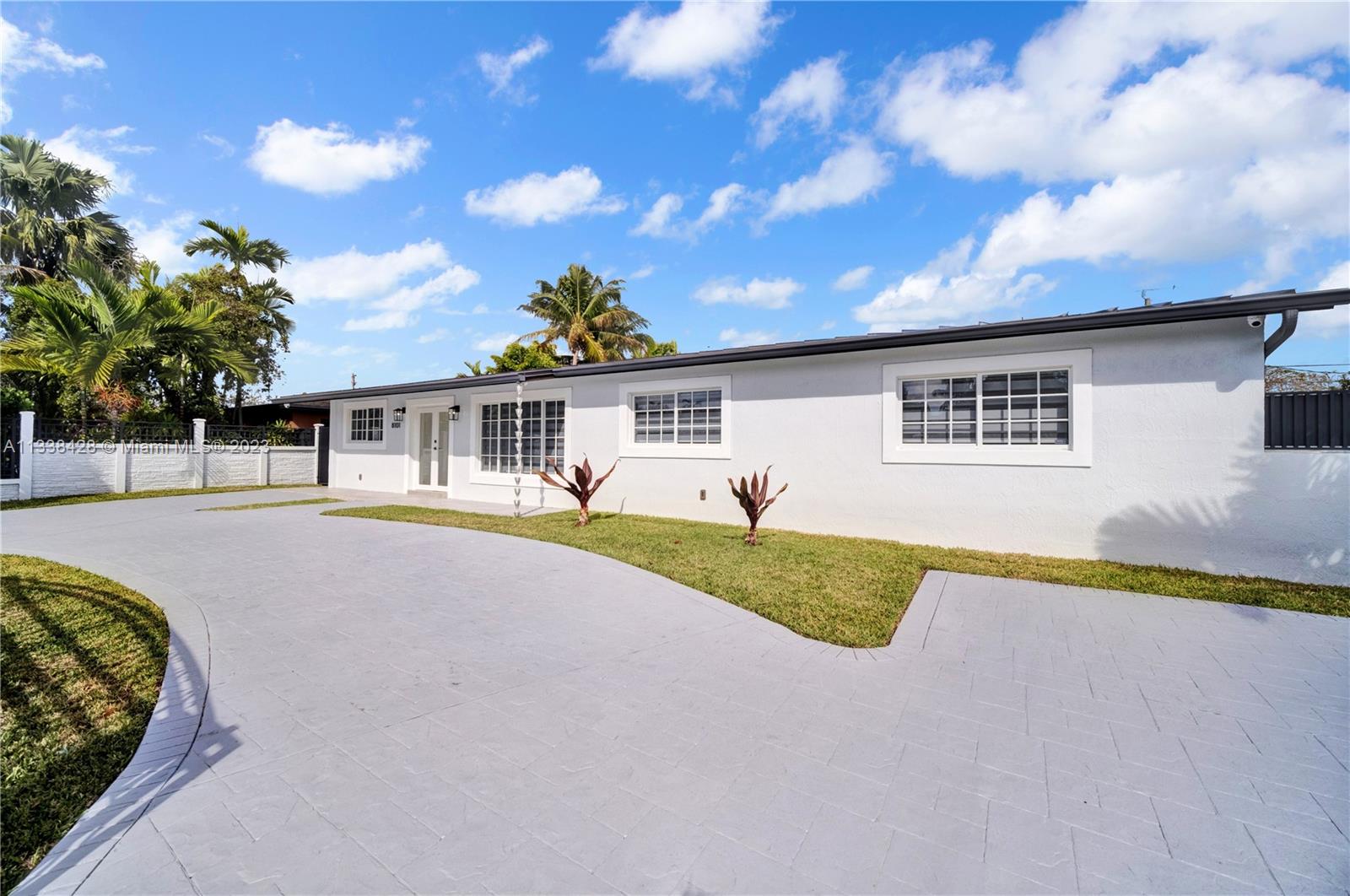 8101 SW 14th Ter Unit: 0