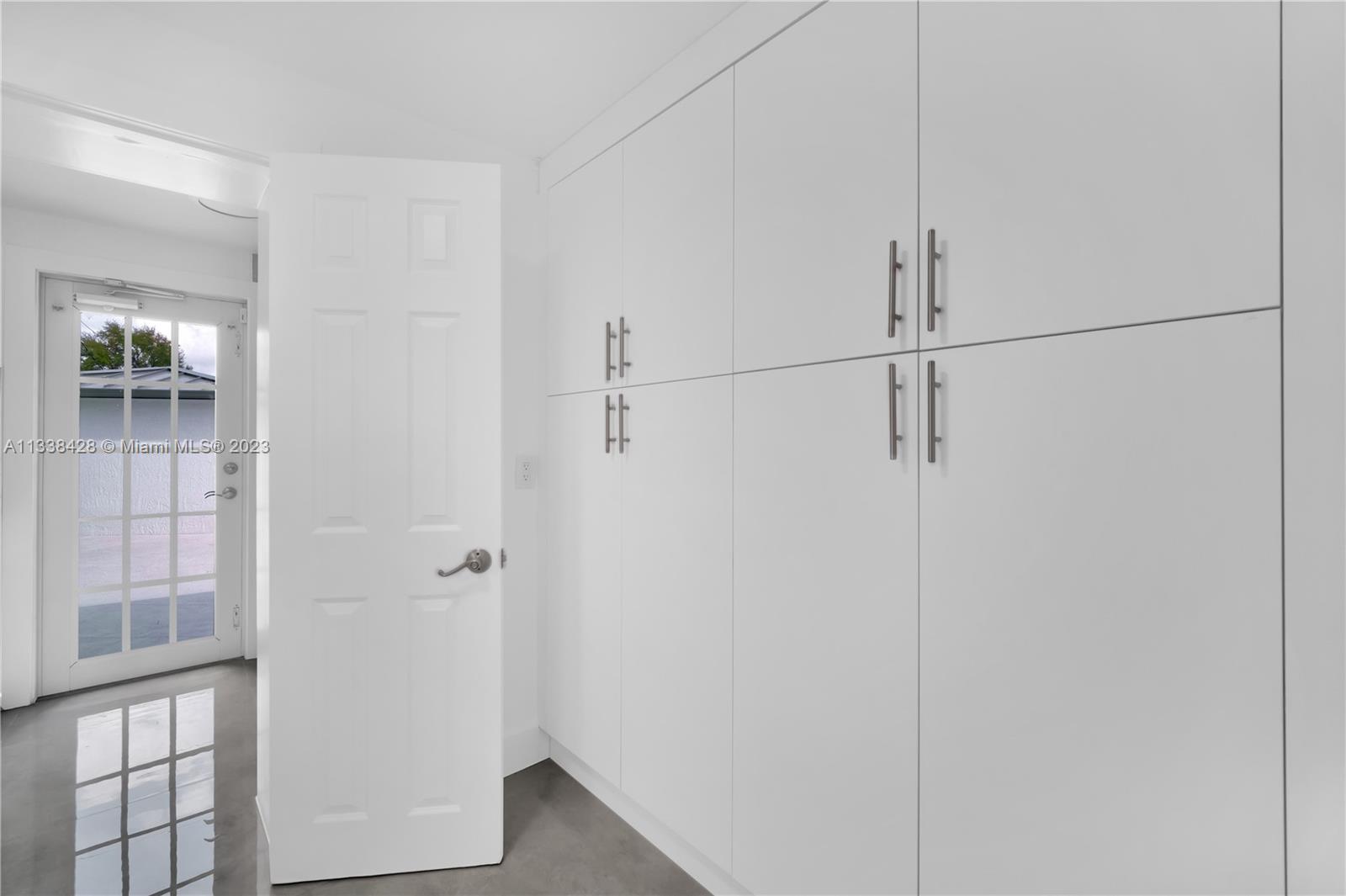 8101 SW 14th Ter Unit: 0